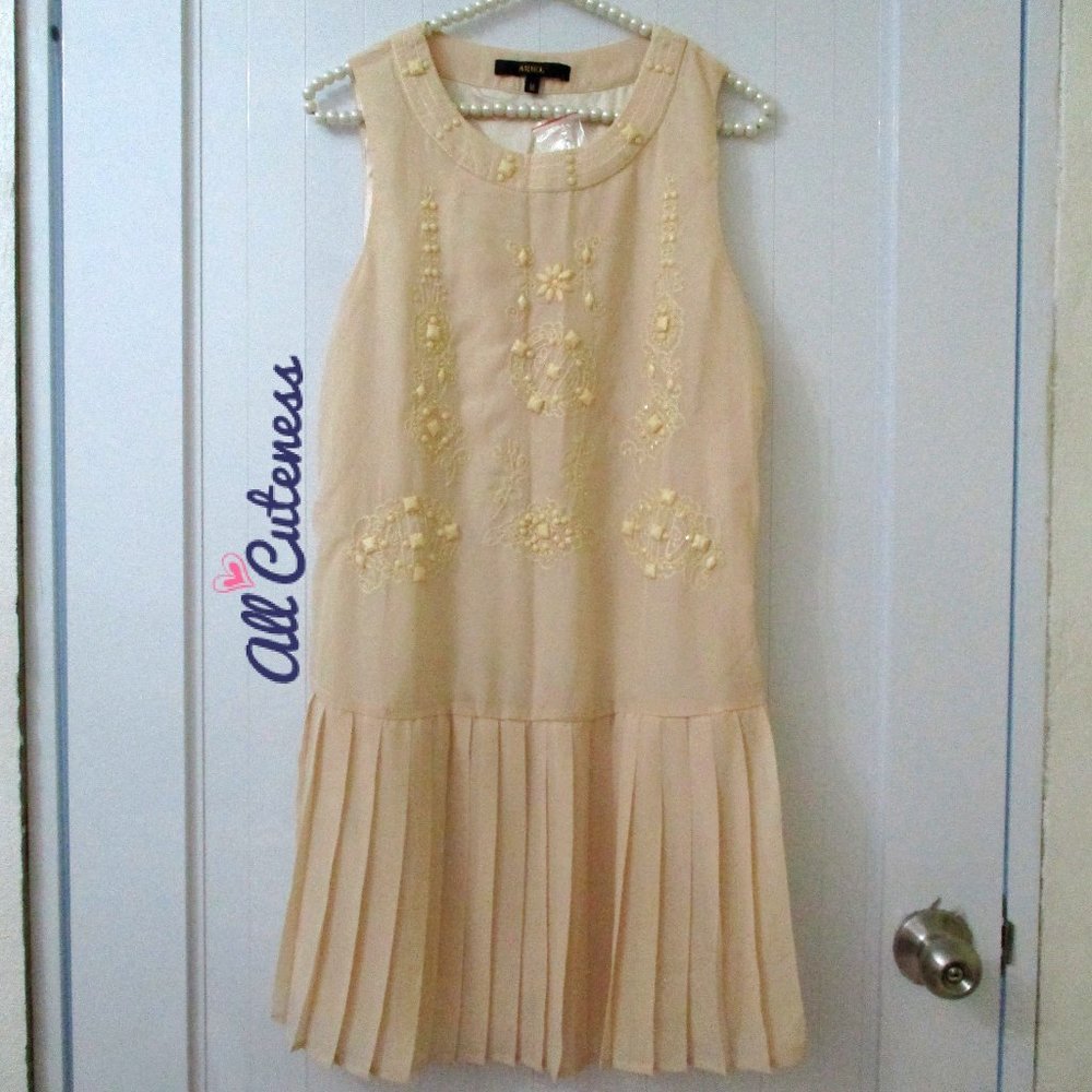 (NWOT) Ariel Sleeveless Beaded Dress Size M